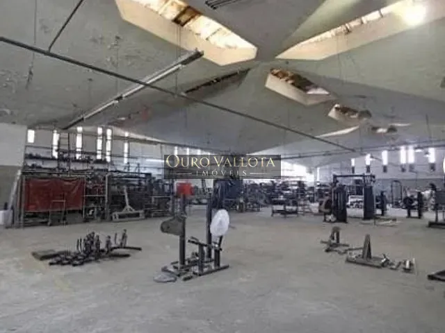 Galpão / Barracão com 2460m², à venda, no bairro Parque Novo Mundo em São Paulo