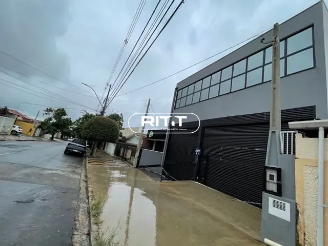 Galpão / Barracão com 950m², para alugar, no bairro Jardim Dom Bosco em Campinas
