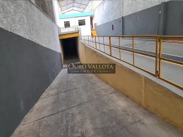 Galpão / Barracão com 1100m², para alugar, no bairro Vila Bela em São Paulo