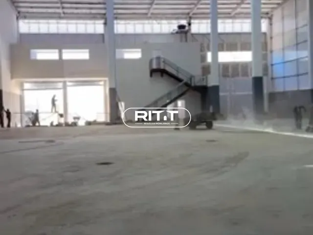 Galpão / Barracão com 1350m², para alugar, no bairro Jardim São Bento em Hortolândia