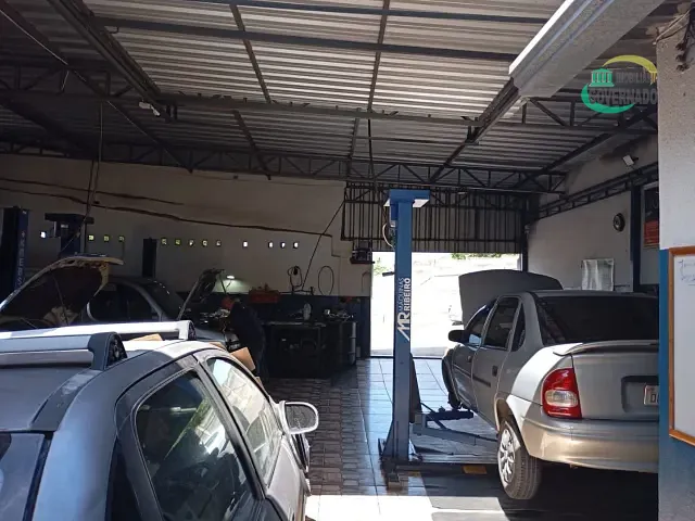 Galpão / Barracão com 308m², para alugar, no bairro Parque das Indústrias em Campinas