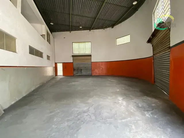 Galpão / Barracão com 358m², à venda ou para alugar, no bairro Loteamento Country Ville em Campinas