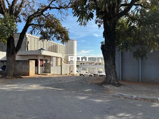 Galpão / Barracão com 12042m², à venda, no bairro Recanto Fortuna em Campinas