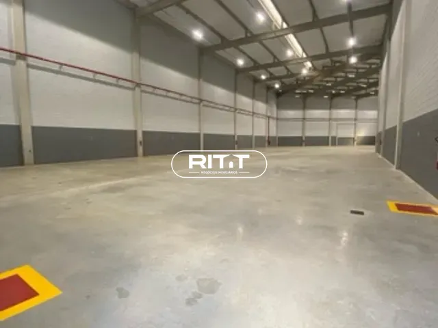 Galpão / Barracão com 1843m², para alugar, no bairro Parque Emília em Sumaré