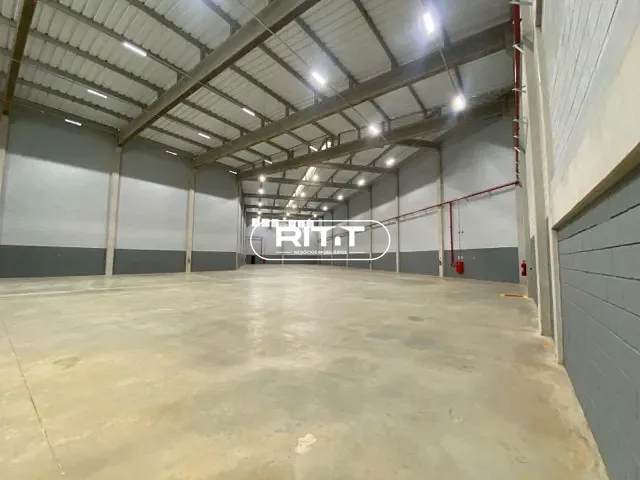Galpão / Barracão com 1843m², para alugar, no bairro Parque Emília em Sumaré