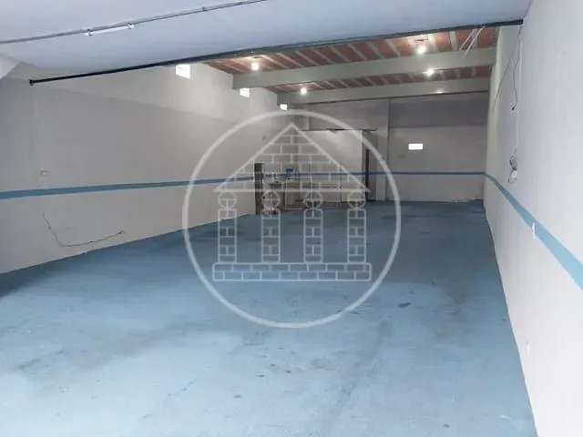 Galpão / Barracão com 150m², à venda, no bairro Rio Bonito em São Paulo