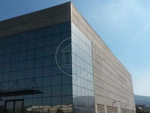 Galpão / Barracão com 25m², à venda ou para alugar, no bairro Ingahi em Itapevi