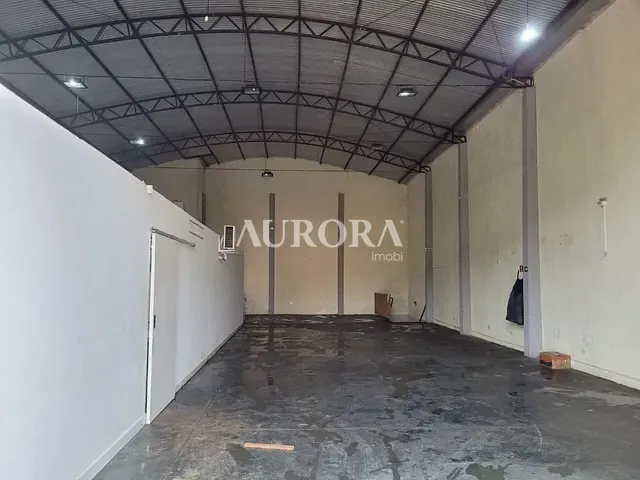 Galpão / Barracão com 373m², à venda, no bairro Carnascialli em Londrina