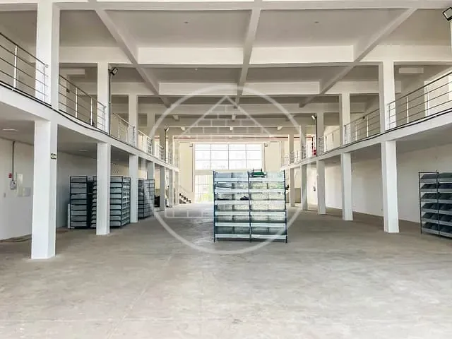 Galpão / Barracão com 2095m², à venda, no bairro Jardim Andaraí em São Paulo