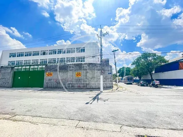 Galpão / Barracão com 2095m², à venda, no bairro Jardim Andaraí em São Paulo