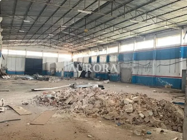 Galpão / Barracão com 5246m², à venda ou para alugar, no bairro Boa Vista em Londrina