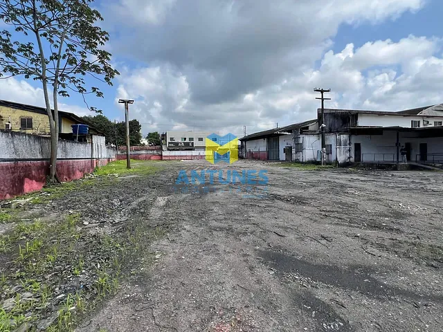 Galpão / Barracão com 1900m², para alugar, no bairro Prazeres em Jaboatão dos Guararapes