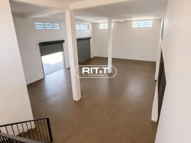 Galpão / Barracão com 550m², para alugar, no bairro Jardim Planalto de Viracopos em Campinas
