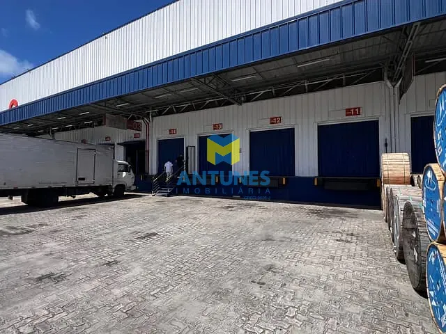 Galpão / Barracão com 1735m², para alugar, no bairro Prazeres em Jaboatão dos Guararapes