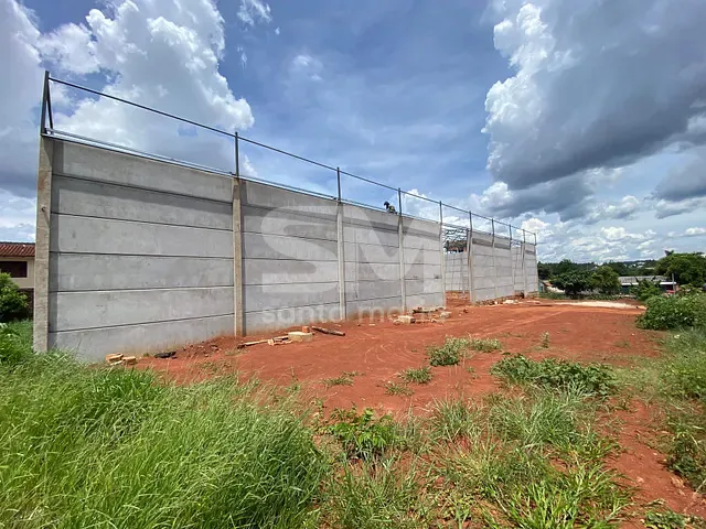 Galpão / Barracão com 675m², para alugar, no bairro Parque das Palmeiras em Chapecó