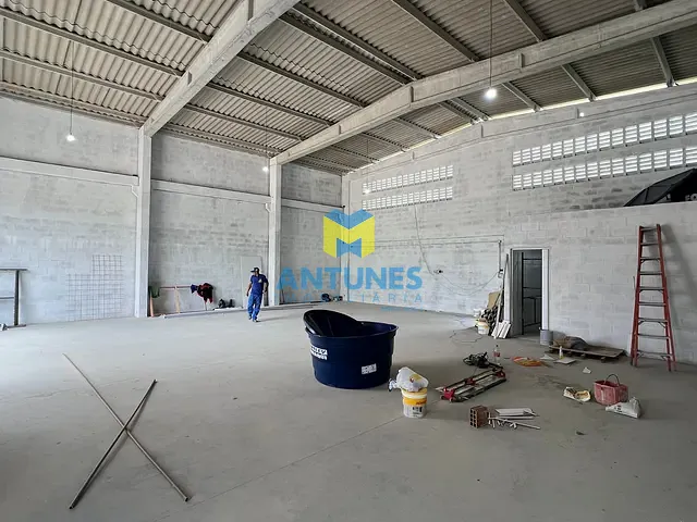 Galpão / Barracão com 220m², para alugar, no bairro Garapu em Cabo de Santo Agostinho