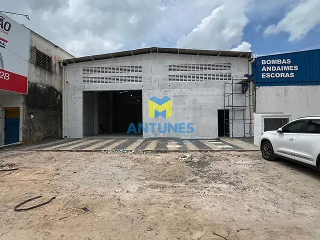 Galpão / Barracão com 220m², para alugar, no bairro Garapu em Cabo de Santo Agostinho