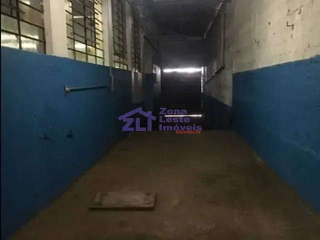 Galpão / Barracão com 800m², à venda, no bairro Vila Nova York em São Paulo
