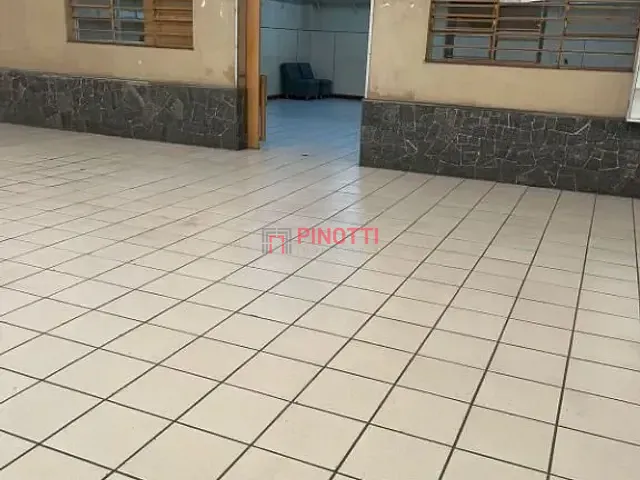 Galpão / Barracão para alugar, no bairro Suíço em São Bernardo do Campo
