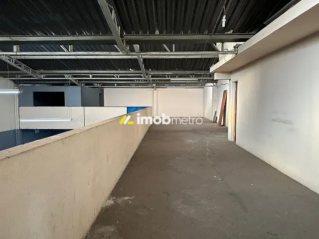 Galpão / Barracão com 450m², à venda ou para alugar, no bairro Botafogo em Campinas