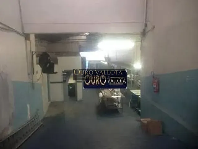 Galpão / Barracão com 794m², para alugar, no bairro Brás em São Paulo