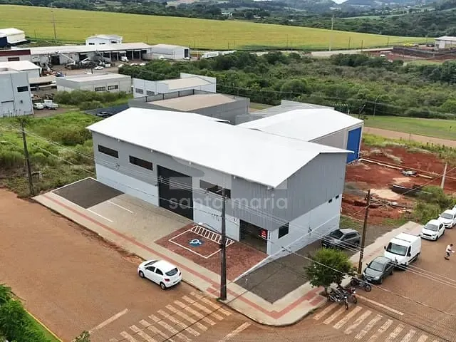 Galpão / Barracão para alugar, no bairro Lajeado em Chapecó
