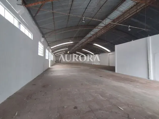 Galpão / Barracão com 1550m², para alugar, no bairro Veraliz em Londrina