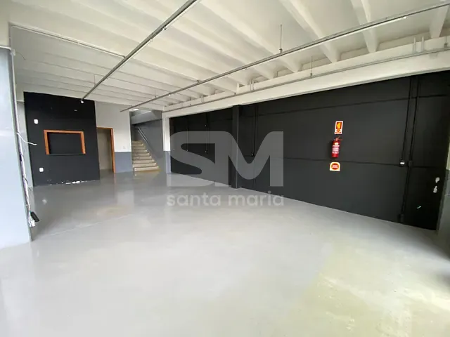 Galpão / Barracão com 390m², para alugar, no bairro São Cristóvão em Chapecó