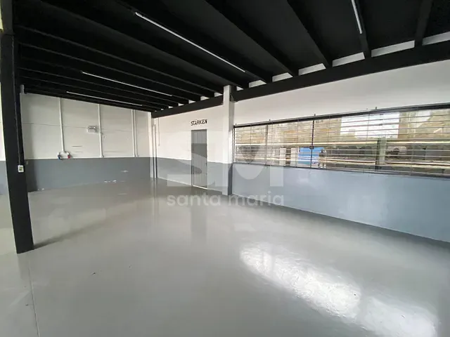 Galpão / Barracão com 390m², para alugar, no bairro São Cristóvão em Chapecó