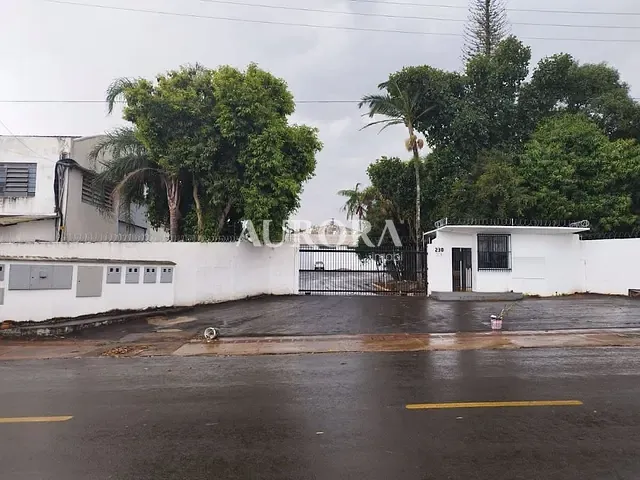 Galpão / Barracão com 10000m², para alugar, no bairro Veraliz em Londrina