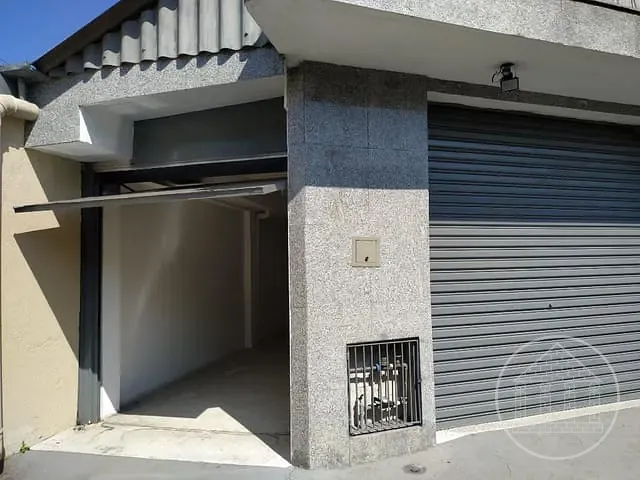 Galpão / Barracão com 392m², à venda ou para alugar, no bairro Jardim Regis em São Paulo