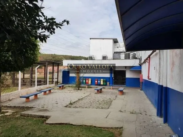 Galpão / Barracão com 5500m², para alugar, no bairro Jardim Helian em São Paulo