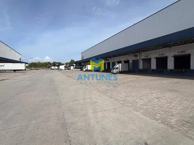 Galpão / Barracão com 2642m², para alugar, no bairro Prazeres em Jaboatão dos Guararapes