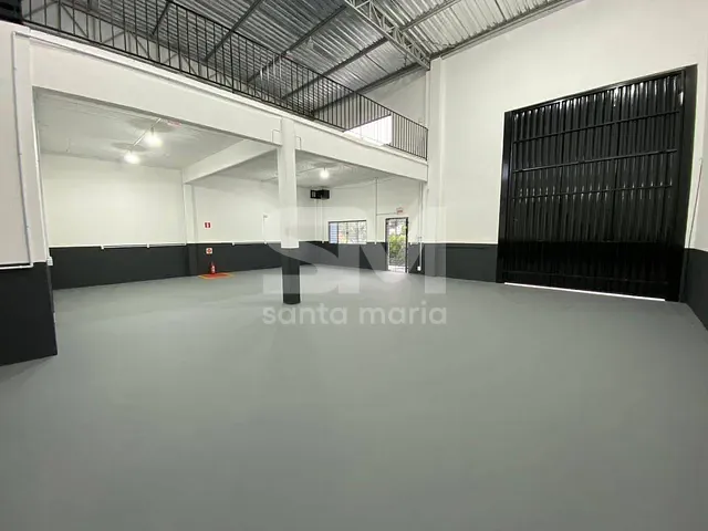 Galpão / Barracão com 266m², para alugar, no bairro Paraíso em Chapecó
