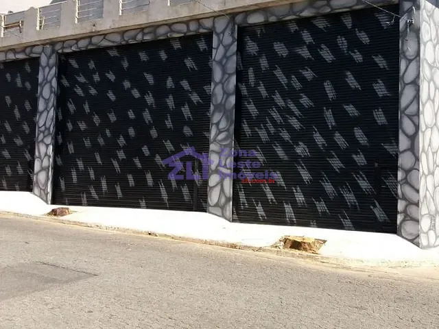 Galpão / Barracão com 210m², para alugar, no bairro Jardim Egle em São Paulo