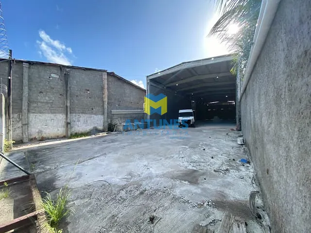 Galpão / Barracão à venda ou para alugar, no bairro Piedade em Jaboatão dos Guararapes