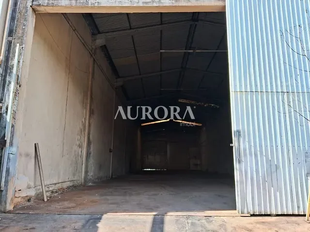 Galpão / Barracão com 550m², para alugar, no bairro Jardim Marissol em Londrina