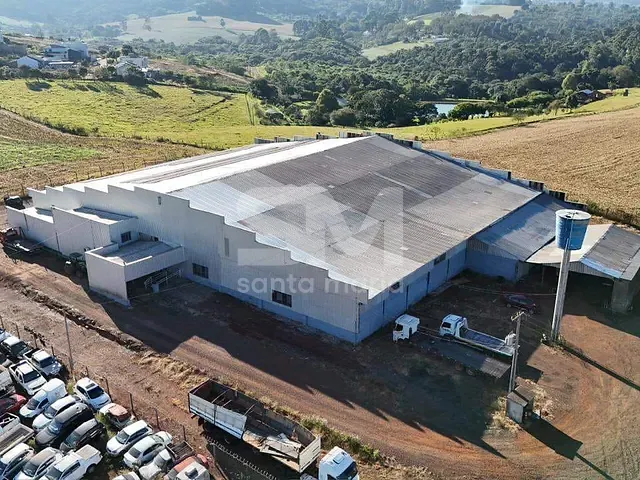 Galpão / Barracão para alugar, no bairro Belvedere em Chapecó