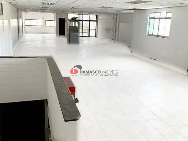 Galpão / Barracão com 395m², à venda, no bairro Santa Paula em São Caetano do Sul