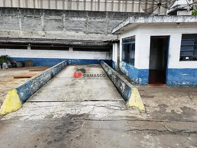 Galpão / Barracão com 4580m², à venda, no bairro Parque Central em Santo André