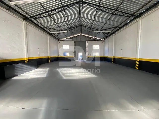 Galpão / Barracão para alugar, no bairro Cristo Rei em Chapecó