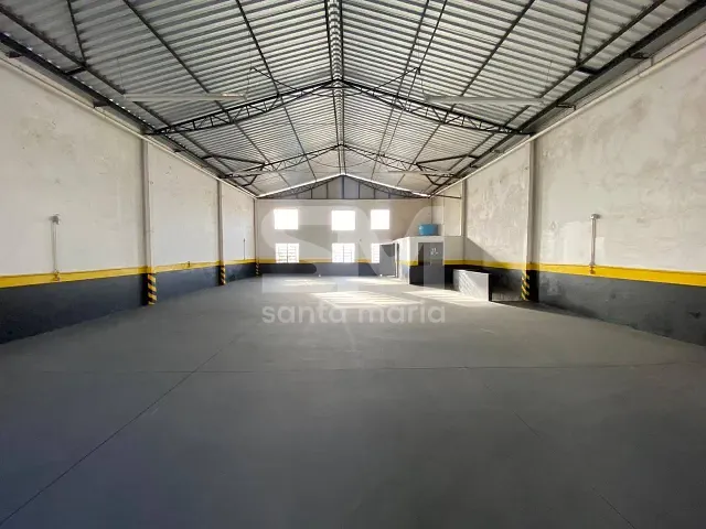 Galpão / Barracão para alugar, no bairro Cristo Rei em Chapecó