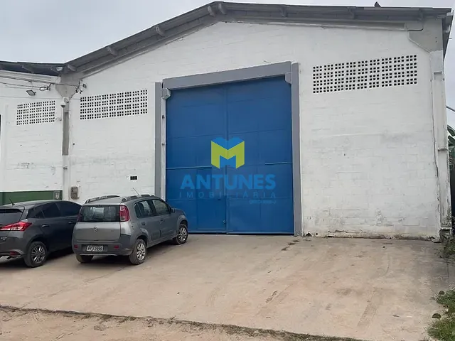 Galpão / Barracão com 300m², para alugar, no bairro Piedade em Jaboatão dos Guararapes