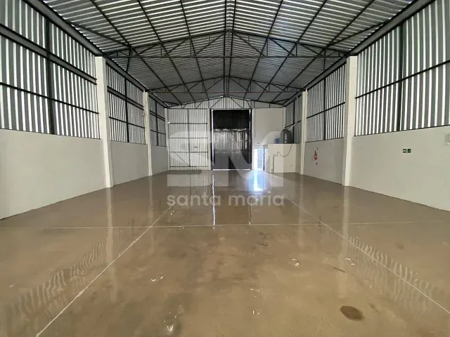 Galpão / Barracão para alugar, no bairro Jardins Mezomo em Guatambú