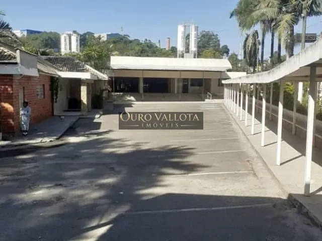 Galpão / Barracão com 15000m², para alugar, no bairro Itaquera em São Paulo