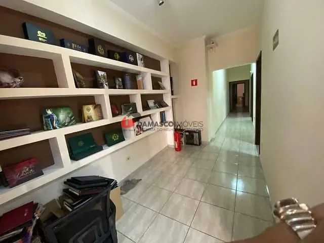 Galpão / Barracão à venda, no bairro Cerâmica em São Caetano do Sul