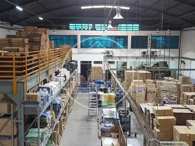 Galpão / Barracão com 1000m², à venda, no bairro Santo Amaro em São Paulo