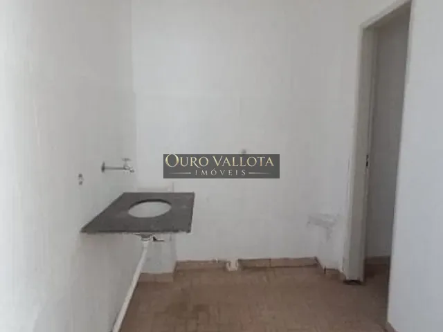Galpão / Barracão com 714m², à venda, no bairro Vila Monumento em São Paulo