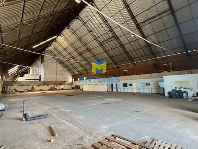 Galpão / Barracão com 3800m², para alugar, no bairro Prazeres em Jaboatão dos Guararapes