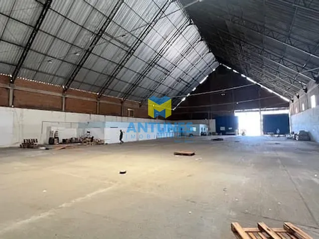 Galpão / Barracão com 3800m², para alugar, no bairro Prazeres em Jaboatão dos Guararapes